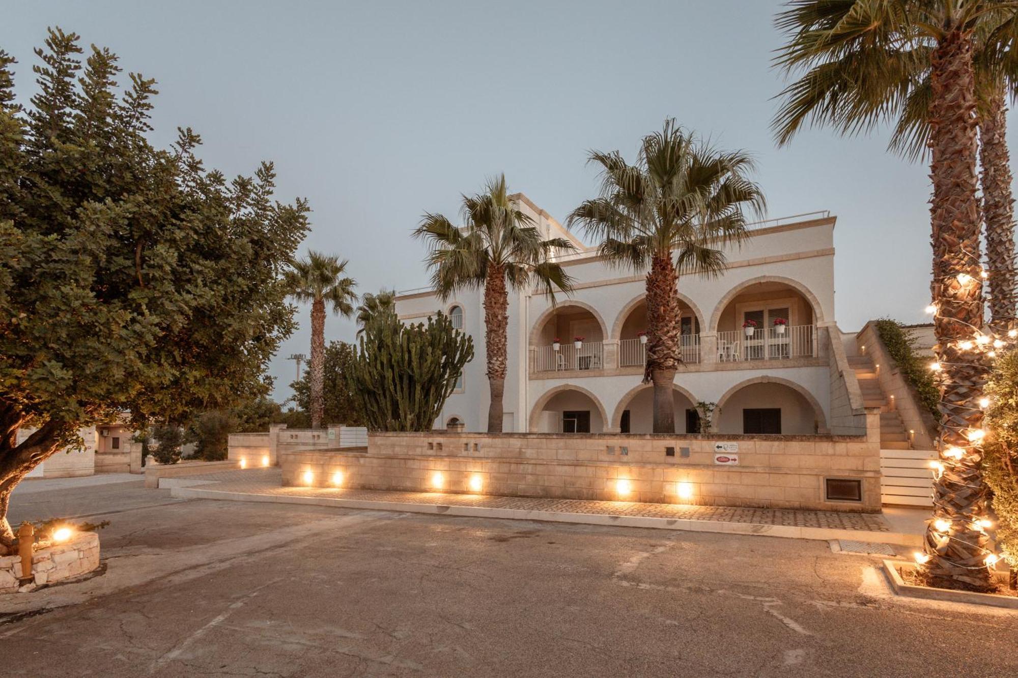 Don Onofrio Villa Monopoli Exteriör bild